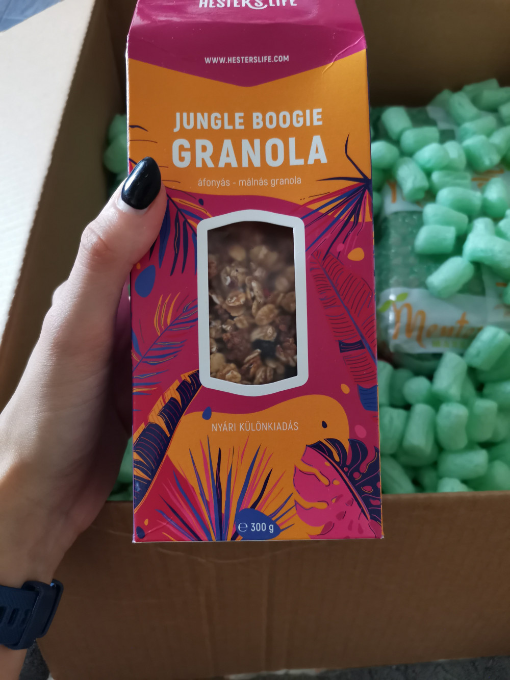   Hester' Life gluténmentes Jungle Boogie granola - áfonyás-málnás 300 g

